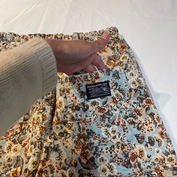 Original Sporty Vintage Floral shorts - Picture 7 of 7